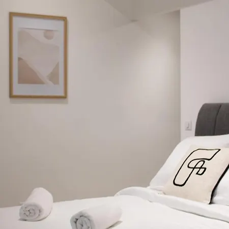 De Luxe 18 Personnes Avec Cinema Prive, Spa, Et Salle De Sport - Ideal Sejour Bien-etre * Gif-sur-Yvette