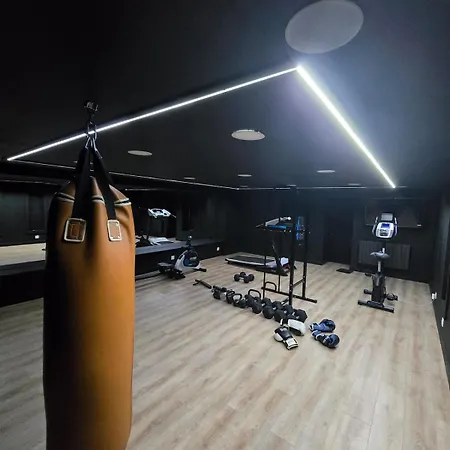 Villa De Luxe 18 Personnes Avec Cinema Prive, Spa, Et Salle De Sport - Ideal Sejour Bien-etre Gif-sur-Yvette